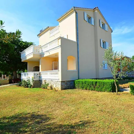 Cvita-1 By Interhome