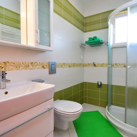 Cvita-1 By Interhome Apartman Sovlje