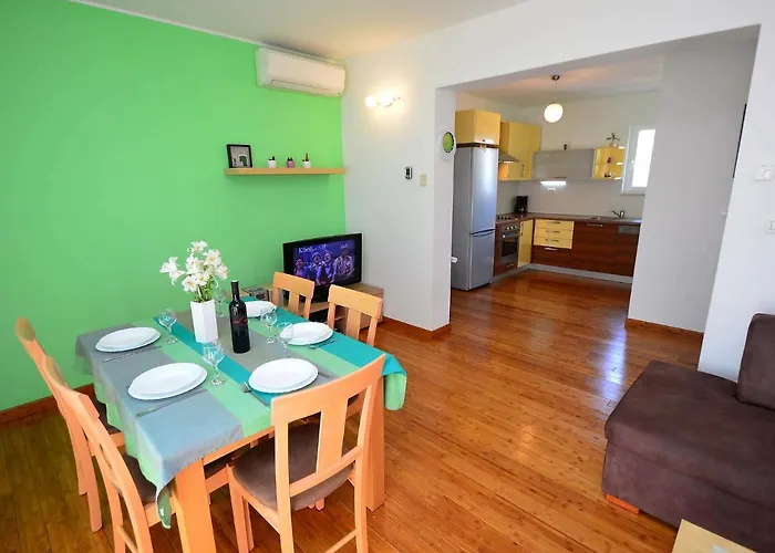 Cvita-1 By Interhome *